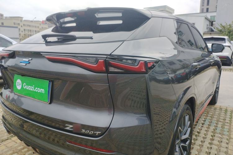 Used CHANGAN OSHAN Z6 2023 Blue Whale 1.5T DCT Smart Luxury Model Exterior 3