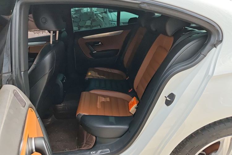 Used Volkswagen FAW-Volkswagen CC 2015 1.8TSI Luxury Model Left Rear Seat