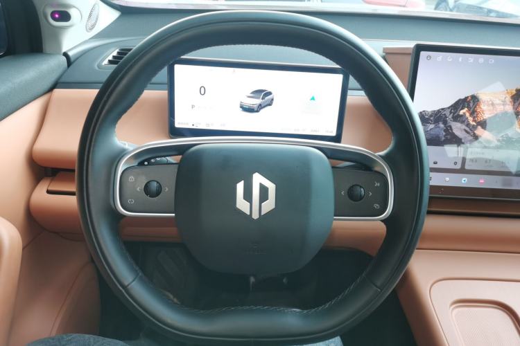 Used Leapmotor C10 2024 210 LiDAR Version Steering Wheel