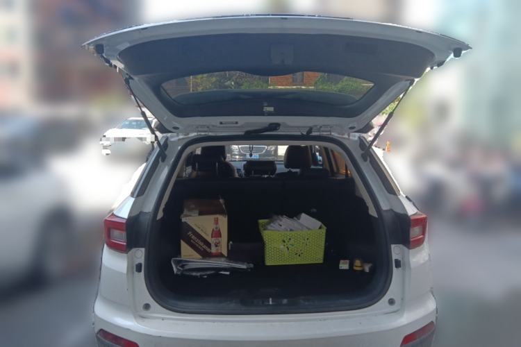 Used CHANGAN CS55 2018 1.5T Automatic Colorful Edition China V Standard
