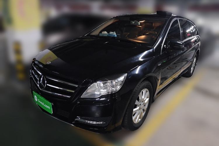 Used Mercedes-Benz R-Class 2017 R 320 4MATIC Business Edition Prestige Model