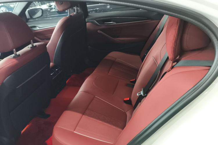 Used BMW 5 Series 2022 Restyled 530Li Leading Edition M Sport Package
