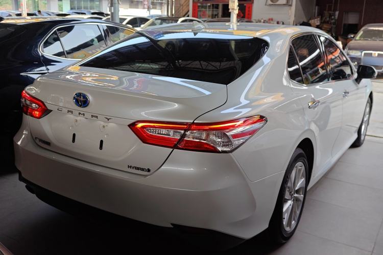 Used Toyota Camry 2021 Dual-Motor 2.5 HGVP Leading Edition Rear Right 45 Deg