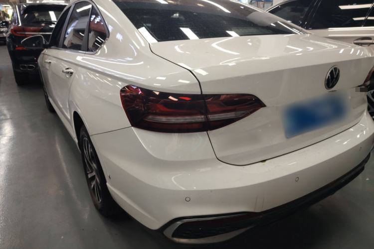 Used Volkswagen Lavida 2023 Revised Version 1.5L Automatic Starry Sky Edition – 5 Million Units