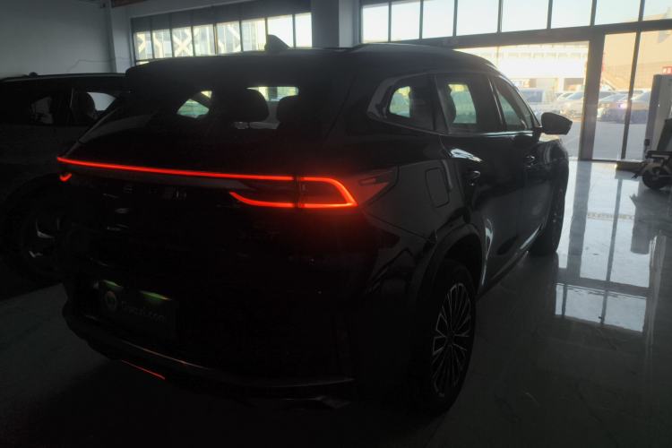 Used EXEED Lingyun 2025 300T Two-Wheel Drive Starry Edition