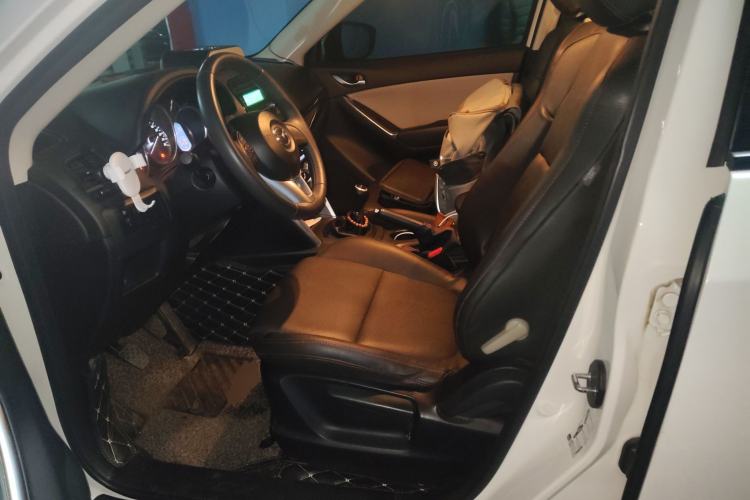 Used Mazda CX-5 2015 2.0L Manual Two-Wheel Drive Comfort Version
