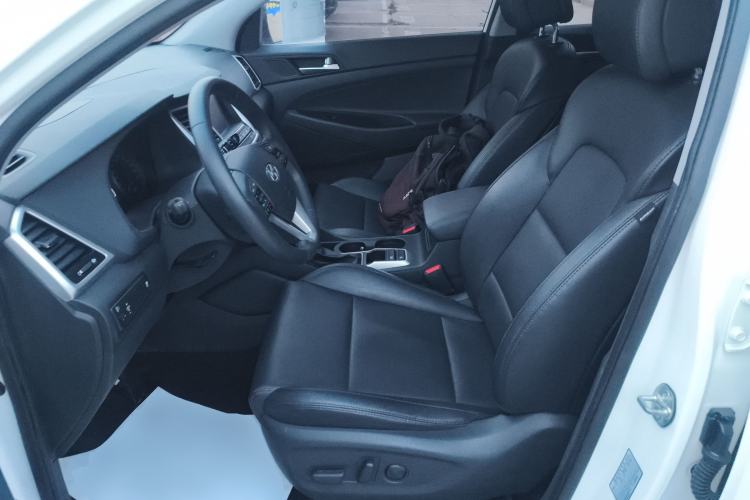 Used Hyundai Tucson 2018 1.6T Dual-Clutch Two-Wheel Drive 15th Anniversary Special Edition Left Front Seat
