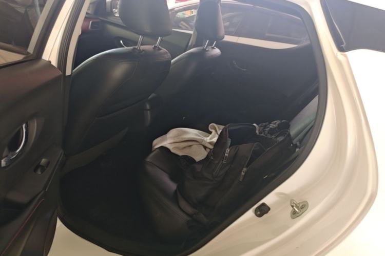 Used Nissan Lannia 2019 1.6L CVT Smart Connect Smart Cool Version China VI Standard