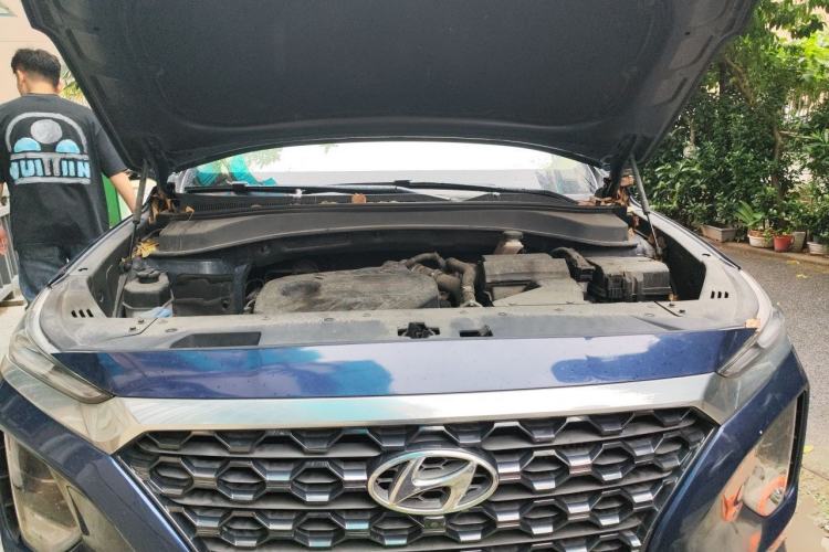 Used Hyundai Santa Fe 2019 380 TGDi DLX Automatic Two-Wheel Drive Prestige Plus Version China VI Standard