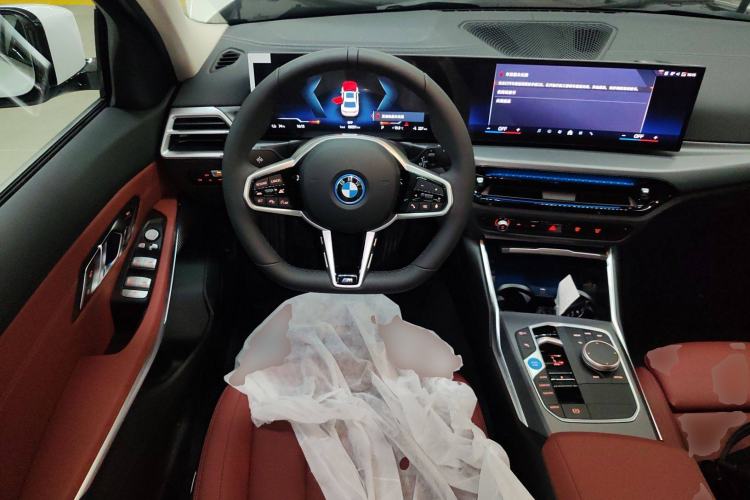 Used BMW i3 2026 Model, eDrive 35 L