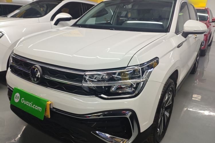 Used Volkswagen Tharu 2023 300TSI Two-Wheel-Drive Moonlight Edition