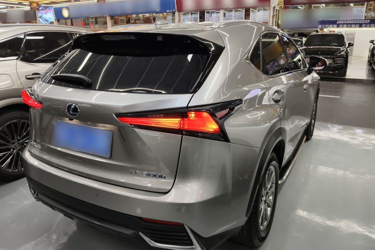 Used Lexus NX 2020 300h Front-Drive FENGSHANG Version China VI Standard
