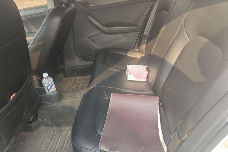 Used Volkswagen Santana 2021 1.5L Automatic Fashion Edition Left Rear Seat