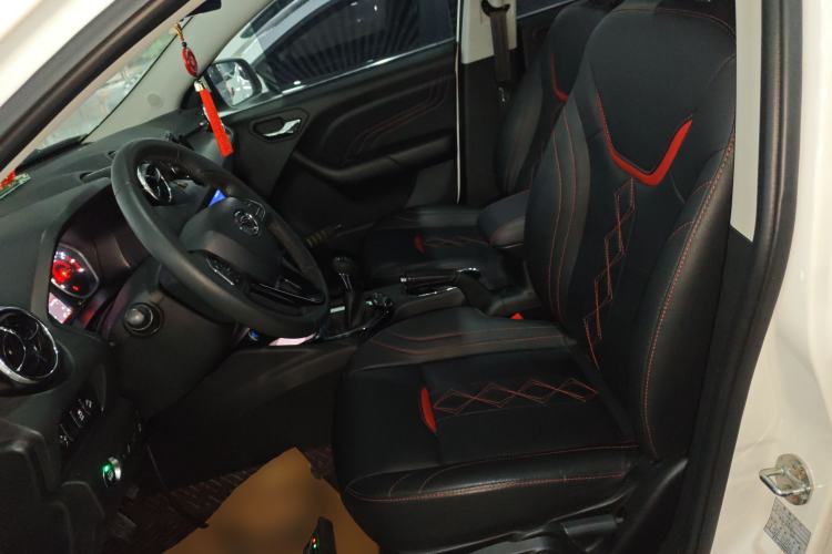 Used Soueast DX3 2018 1.5L Manual Luxury Model
