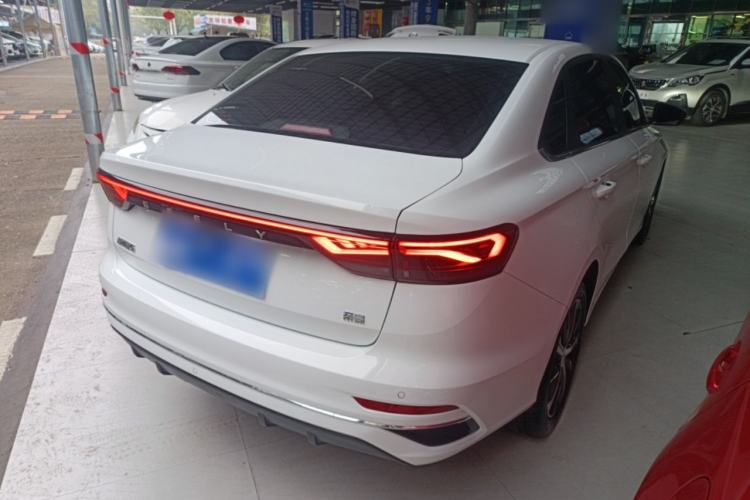 Used Geely Auto Emgrand 2022 4th Generation 1.5L CVT Luxury Model
