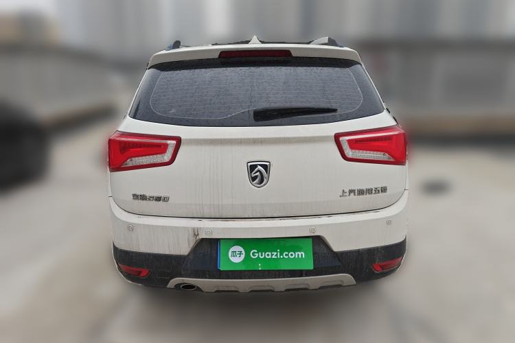 Used Baojun 560 2015 1.8L manual luxury version