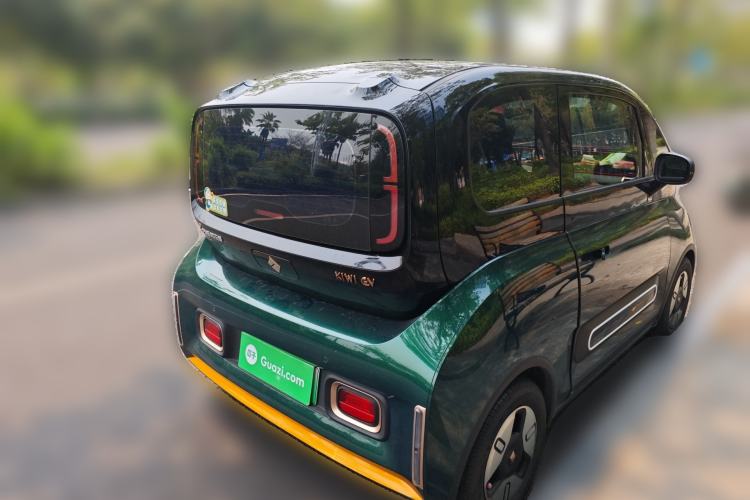 Used Baojun KiWi EV 2021 Artist Model Ternary Lithium Rear Right 45 Deg