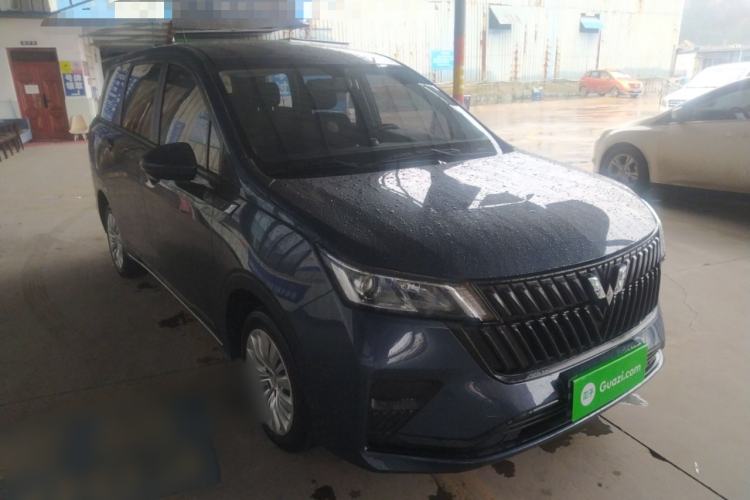 Used Wuling Jiachen 2022 1.5L Manual Enjoyment Elite Model

