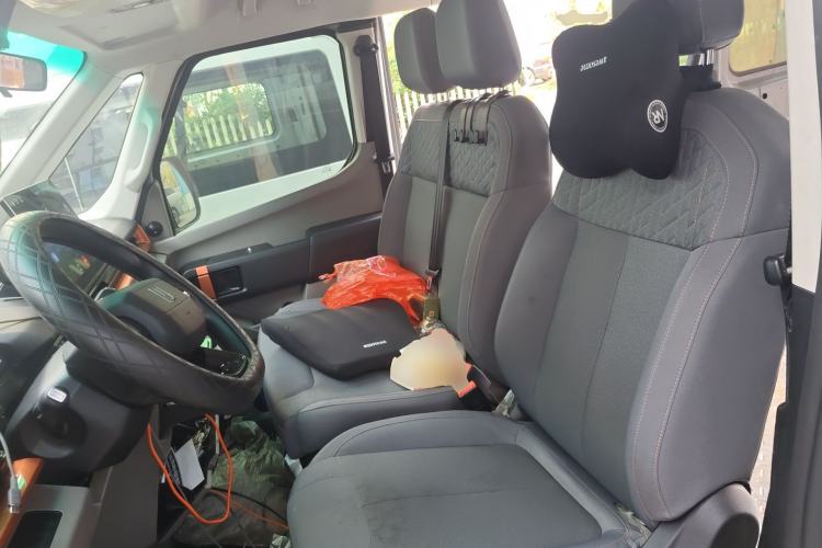 Used Farizon Super VAN 2025 Yucheng Edition, Action-Pak 68kWh
