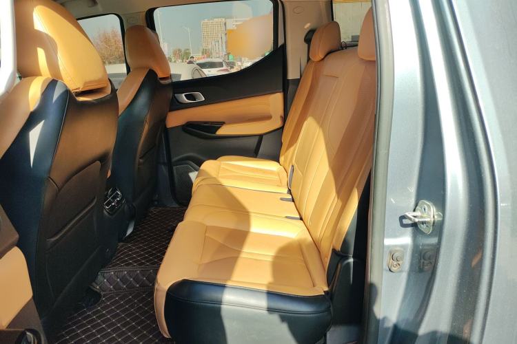 Used Changan Lantop 2023 2.0T Automatic 4x4 Gasoline Flagship Standard Cab
