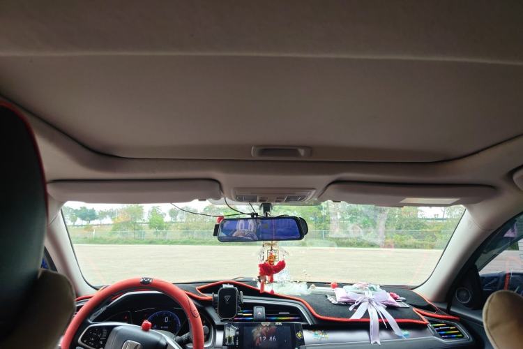 Used Honda Civic 2016 220TURBO CVT Luxury Edition Headliner