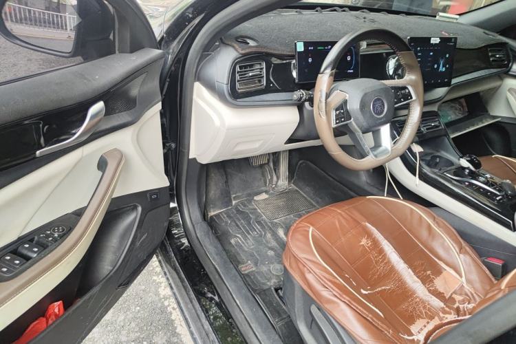 Used BYD Qin PLUS 2023 Champion Edition DM-i 55KM Leading Model
