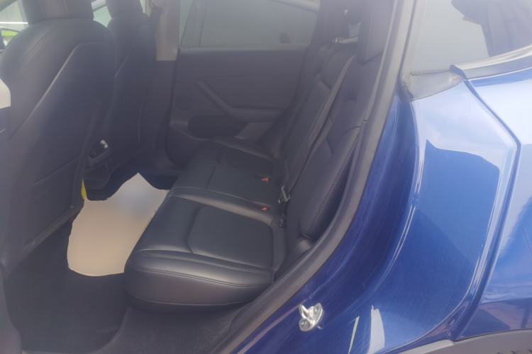 Used Tesla Model Y 2021 Long-Range All-Wheel-Drive Version 3D7