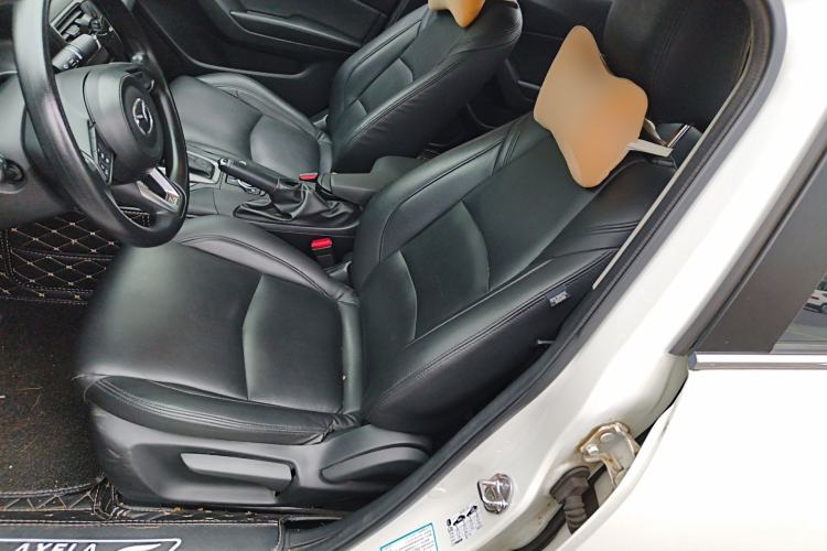 Used Mazda 3 Axela 2017 Sedan 1.5L Automatic Comfort Model Emission Standard China V Left Front Seat