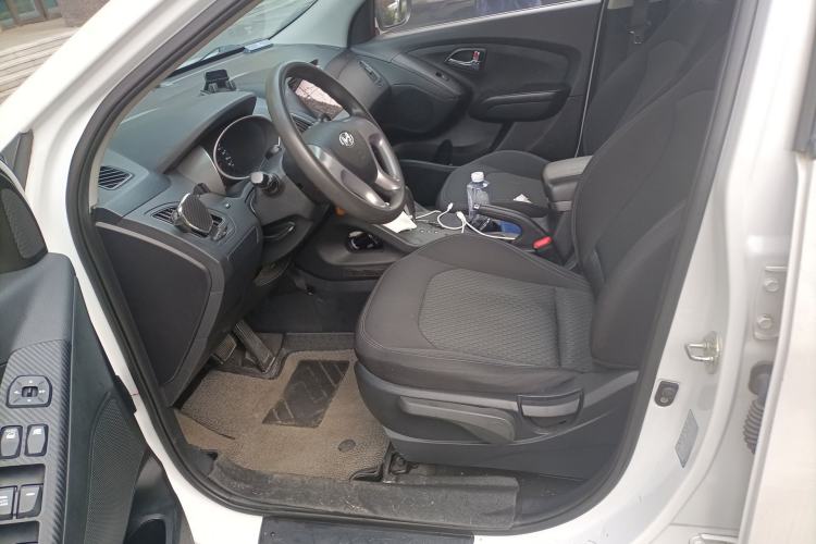 Used Hyundai ix35 2015 2.0L Automatic 2WD Comfort Edition China V Standard