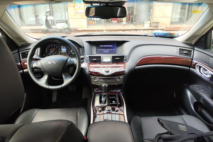 Used Infiniti Q70 2015 Q70L 2.5L Enjoyment Edition