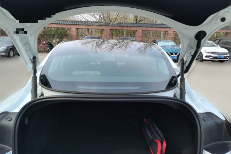 Used Tesla Model 3 2025 Model Revised Rear-Wheel-Drive Version
