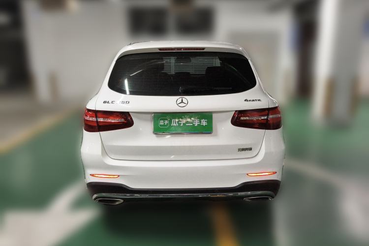 Used Mercedes-Benz GLC 2018 Facelift GLC 260 4MATIC Luxury Edition
