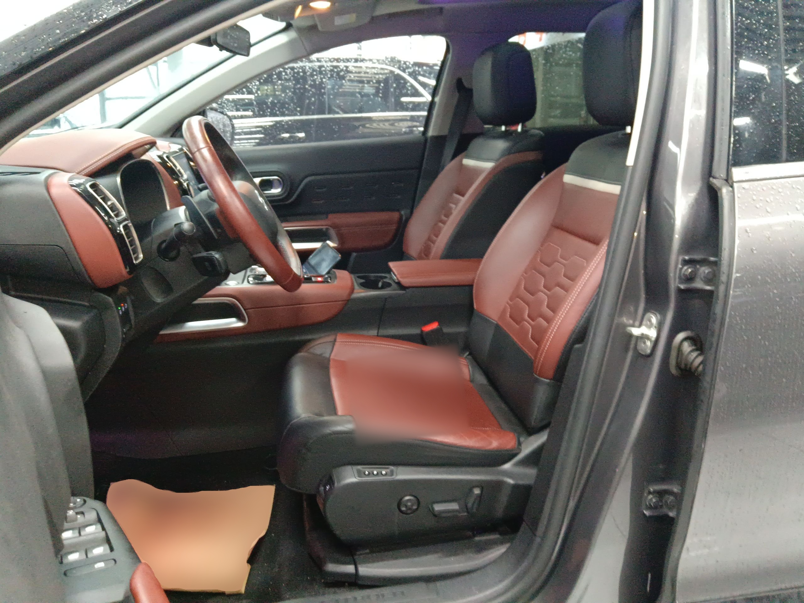 Interior delantero