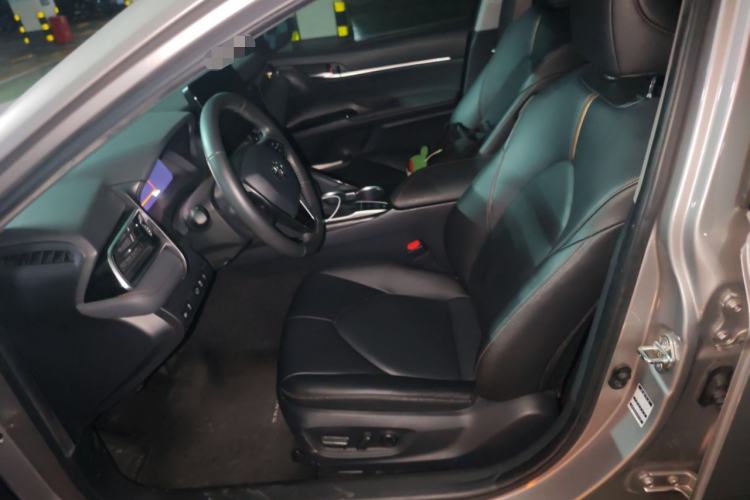 Used Toyota Camry 2021 2.5G Luxury Edition