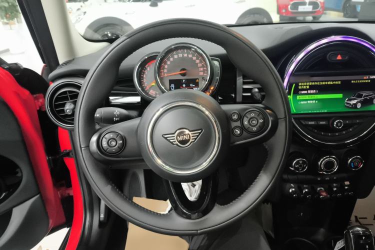 Used MINI 2019 1.5T COOPER Classic Edition Five-Door Version Steering Wheel