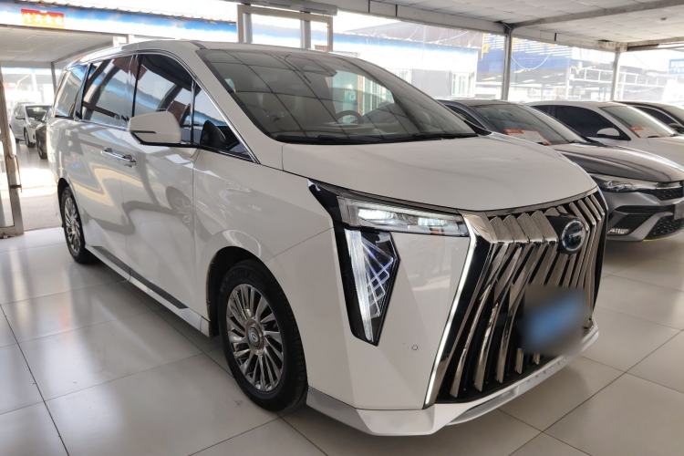 Used GAC Trumpchi M8 2023 Zongshi Series Dual-Motor Flagship Edition Front Right 45 Deg