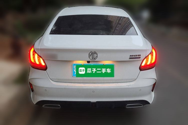 Used MG 5 2022 180 DVVT CVT Youth Luxury Edition

