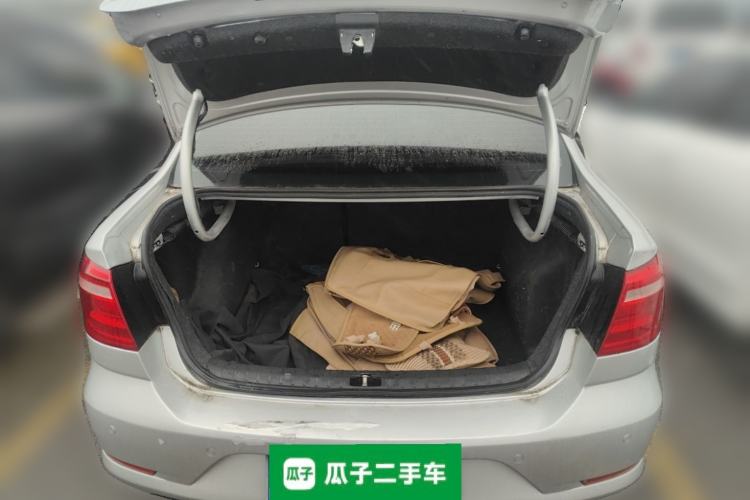 Used Volkswagen Bora 2014 1.6L Automatic Comfort Model Trunk