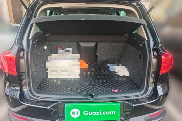 Used Volkswagen Tiguan 2012 2.0 TSI Comfort Edition Trunk