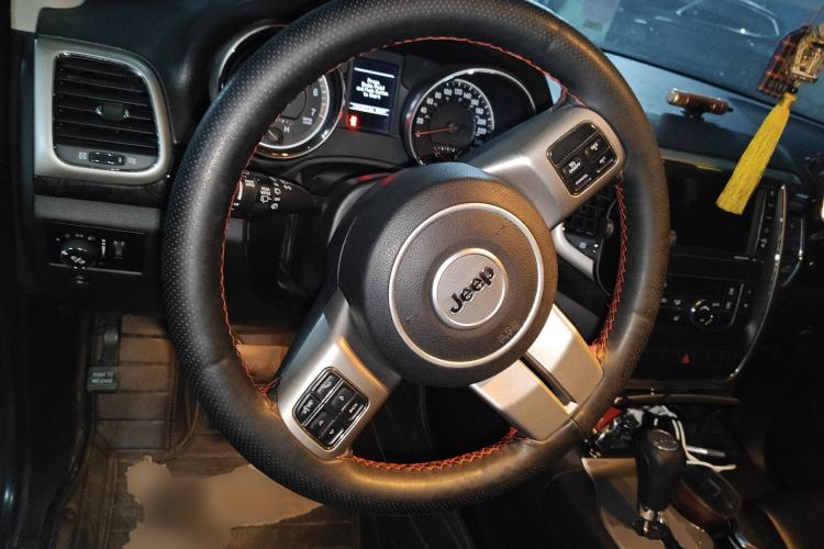 Used Jeep Grand Cherokee 2013 3.6L Comfort Edition
