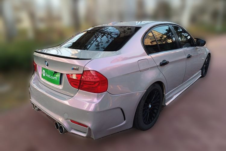 Used BMW 3 Series 2010 320i Luxury Model
