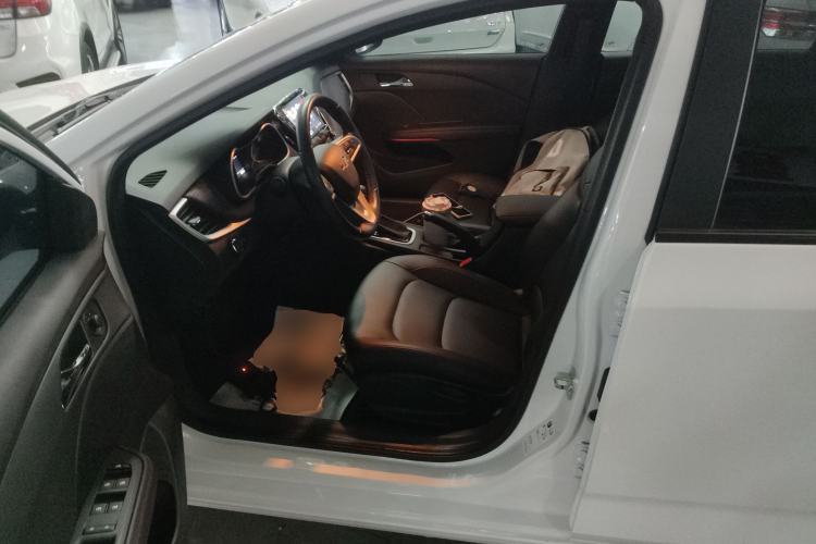 Used Chevrolet Monza 2020 Light Hybrid RS 330T Automatic Comfort Edition
