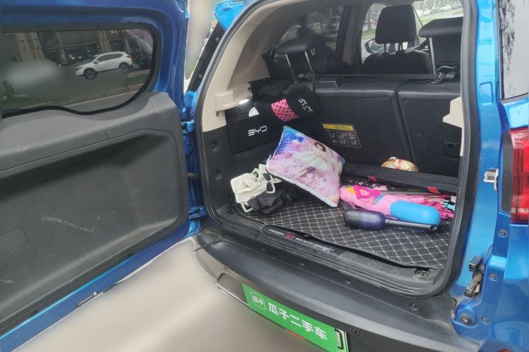 Used BYD Yuan New Energy 2019 EV535 Smart Connect Trendsetting Model Trunk