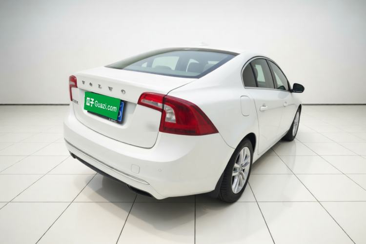 Used Volvo S60 2016 S60L T5 Intelligent Drive Edition Rear Right 45 Deg