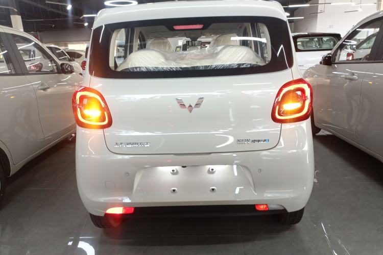 Used Wuling Hongguang MINIEV 2025 Four-Door Version Advanced Edition
