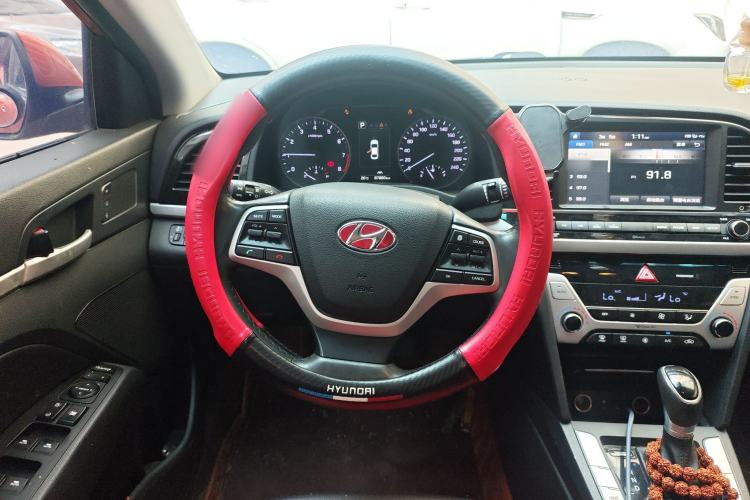 Used Hyundai Elantra (6th Generation / Lingdong) 2016 1.6L Automatic ZhiXuan · Flagship Edition
