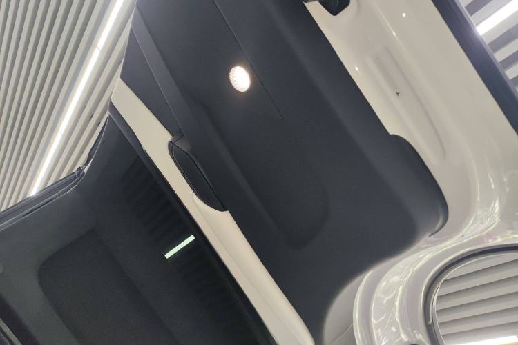 Used Tesla Model X 2023 Three-Motor All-Wheel-Drive Plaid Version
