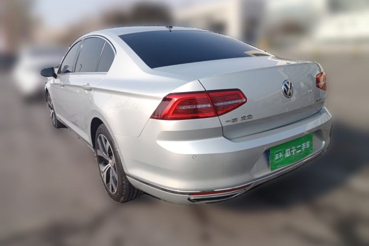 Used Volkswagen Magotan 2019 330TSI DSG Luxury Model China V Standard Rear Left 45 Deg