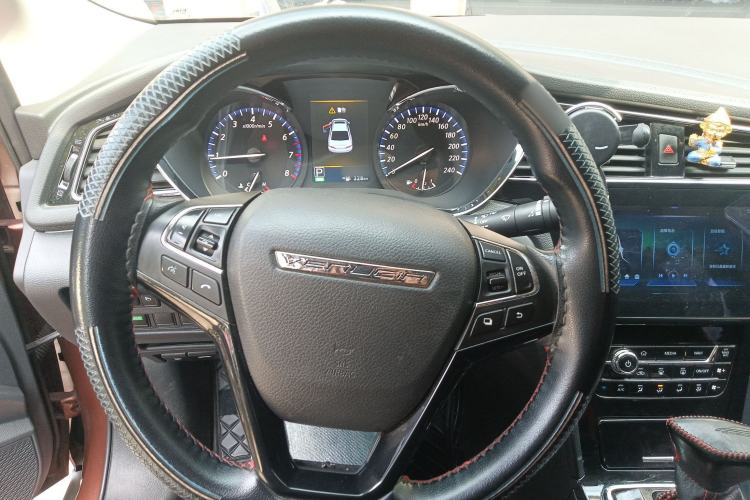 Used Venucia D60 2018 1.6L CVT Smart Connect Elite Edition