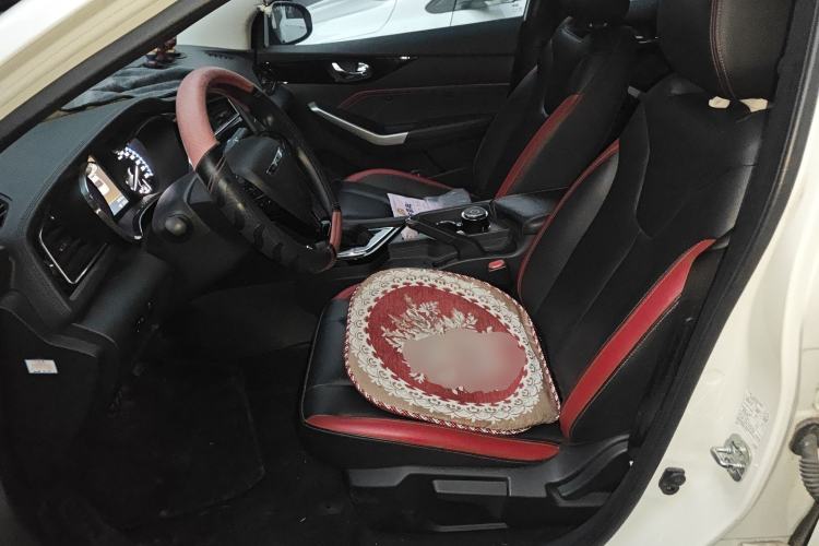 Used Venucia D60 2018 1.6L CVT Smart Connect Elite Edition
